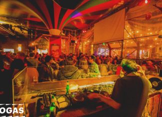 Fogashaz Ruin Bar Budapest Fogashaz Ruin Bar Party Budapest Nightlife