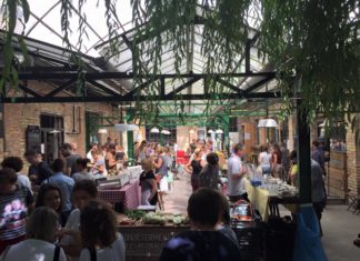 Elesztohaz Ruin Bar in Budapest Elesztohaz Event- Farmers Market