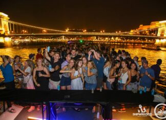 2 in 1 Party – Ultimate Booze Cruise with Afterparty Budapest Boat Party Booze Cruise & Pub Pre Party